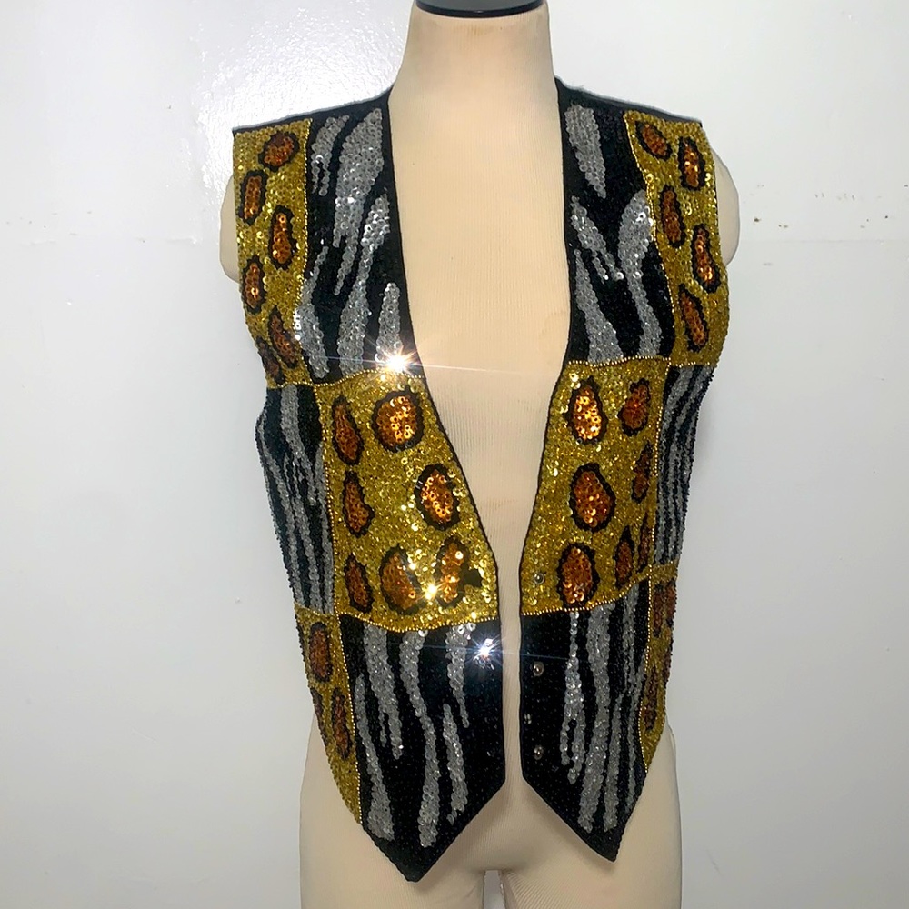 Sequence vest
